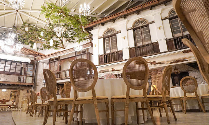 towns-delight-catering-venue-alta-veranda-plaza-guevarra-2.jpg